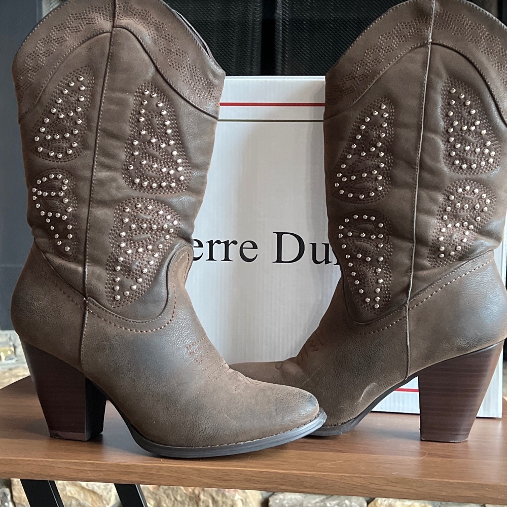 Pierre Dumas studded cowgirl boots.